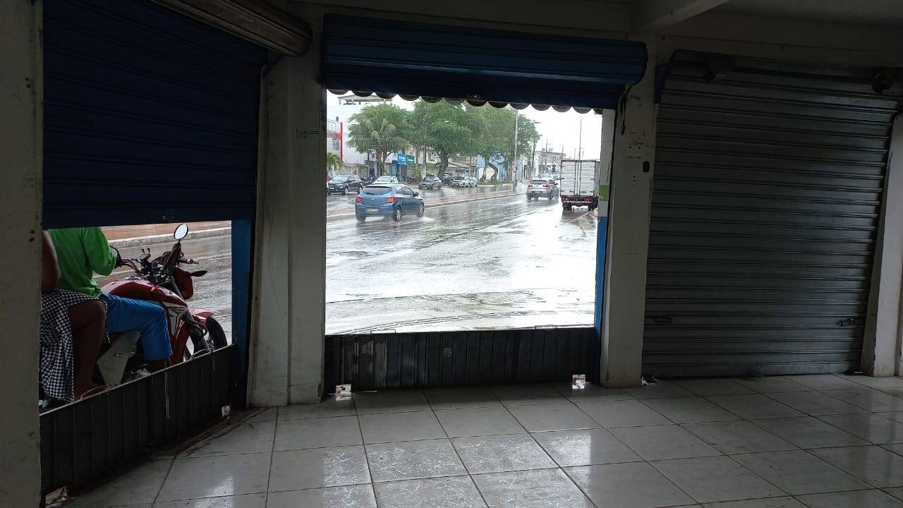 Sala-Conjunto, 300 m² - Foto 1