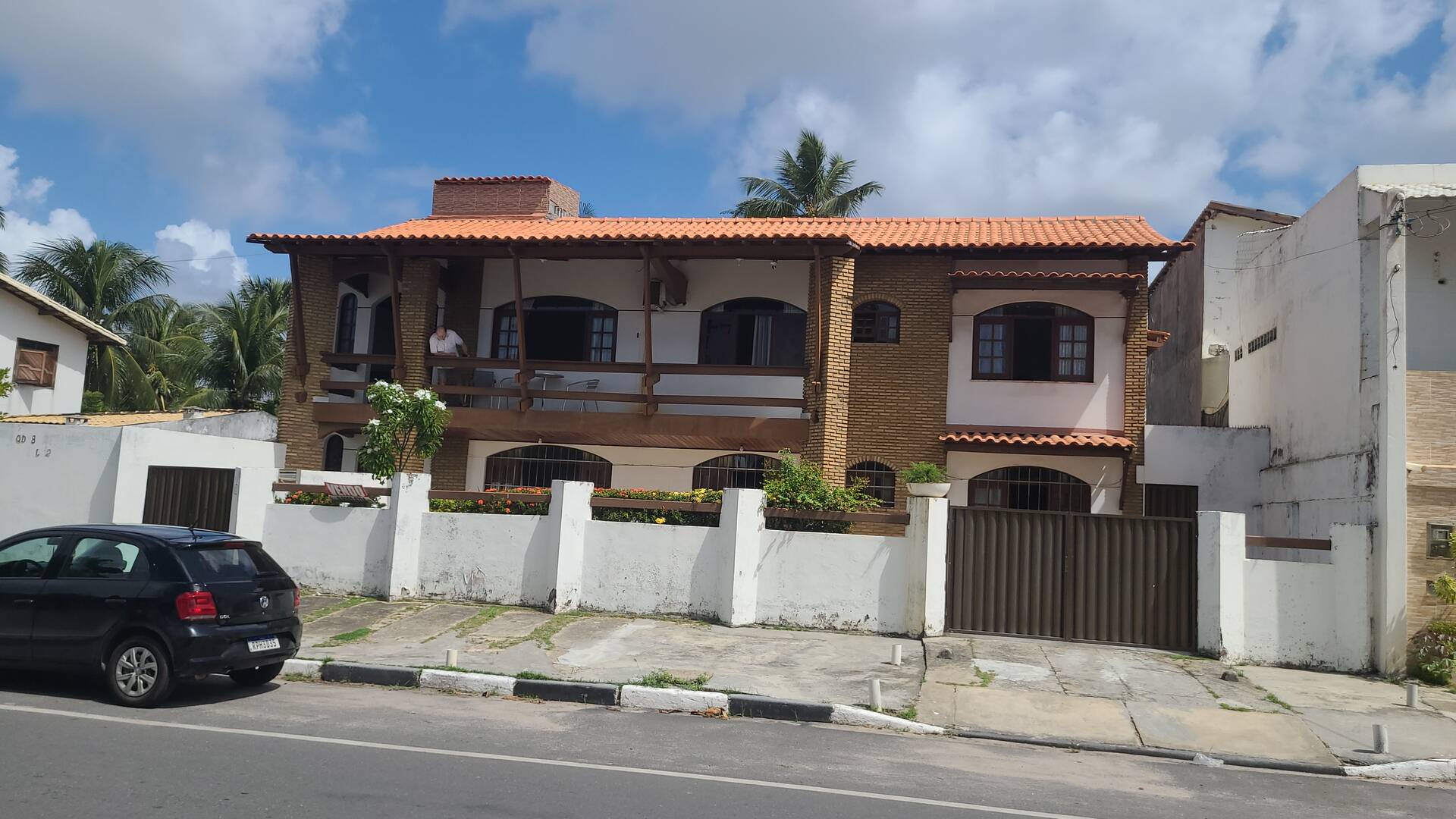 Casa, 6 quartos, 250 m² - Foto 1