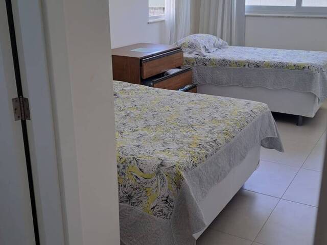 Casa para Venda em Camaçari - 5