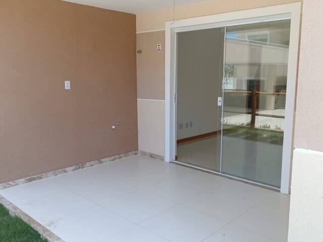 Apartamento para Venda em Camaçari - 4