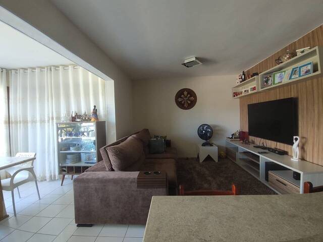 Apartamento para Venda em Camaçari - 4