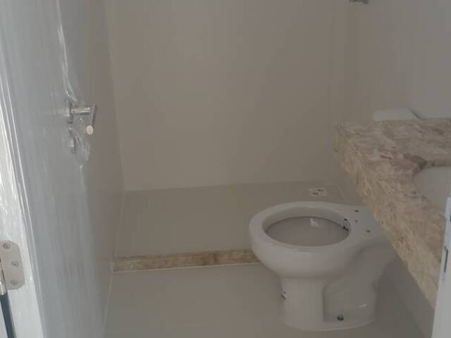 Apartamento para Venda em Lauro de Freitas - 4