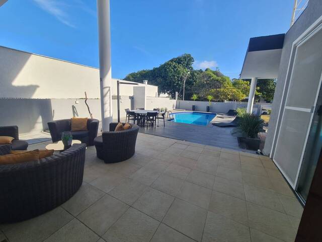 #Far 05 - Casa para Locação em Lauro de Freitas - BA - 2