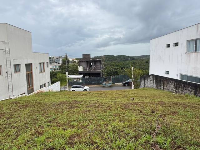 #Mateus 02 - Terreno em condomínio para Venda em Camaçari - BA